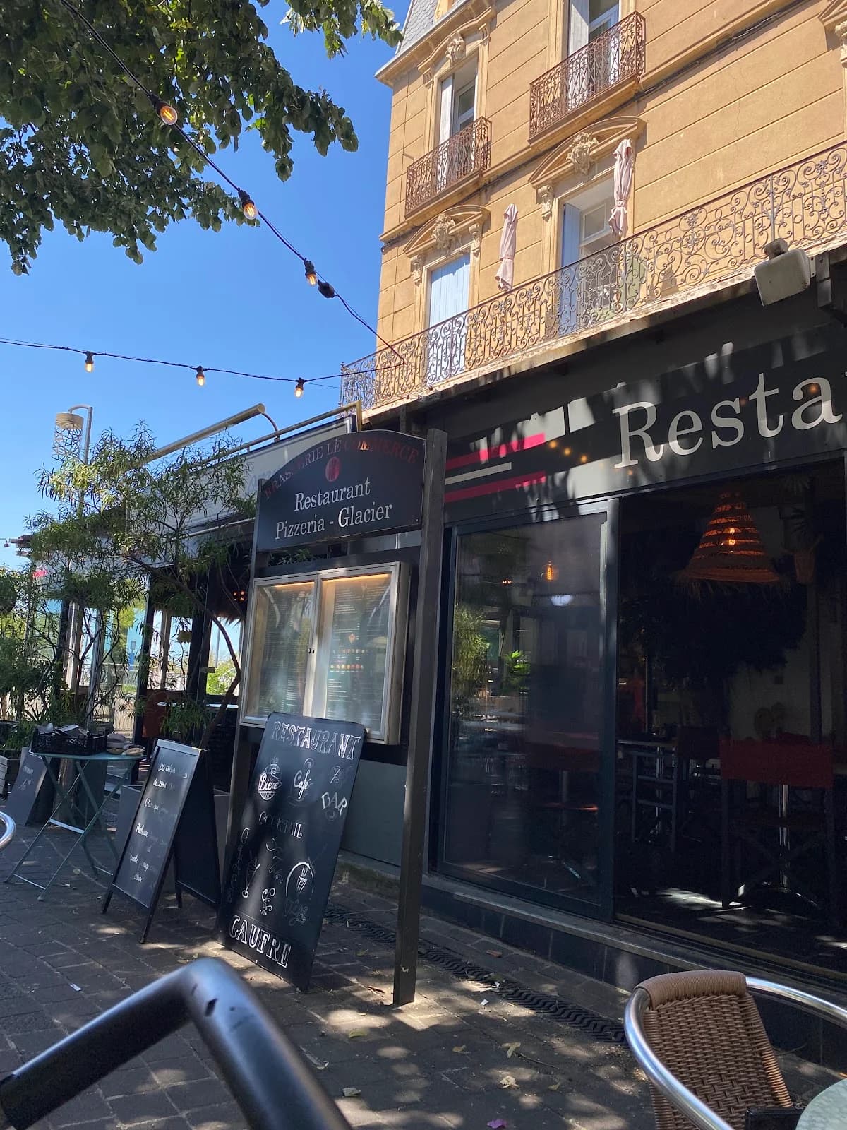 Le Commerce — Agde — Cap d'Agde Méditerranée