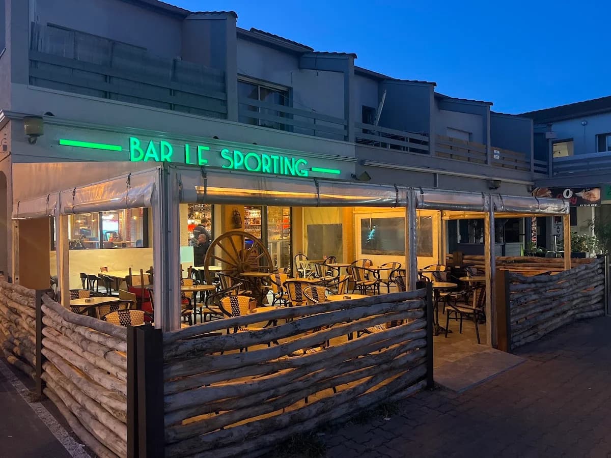 BAR RESTAURANT LE SPORTING — Agde — Cap d'Agde Méditerranée