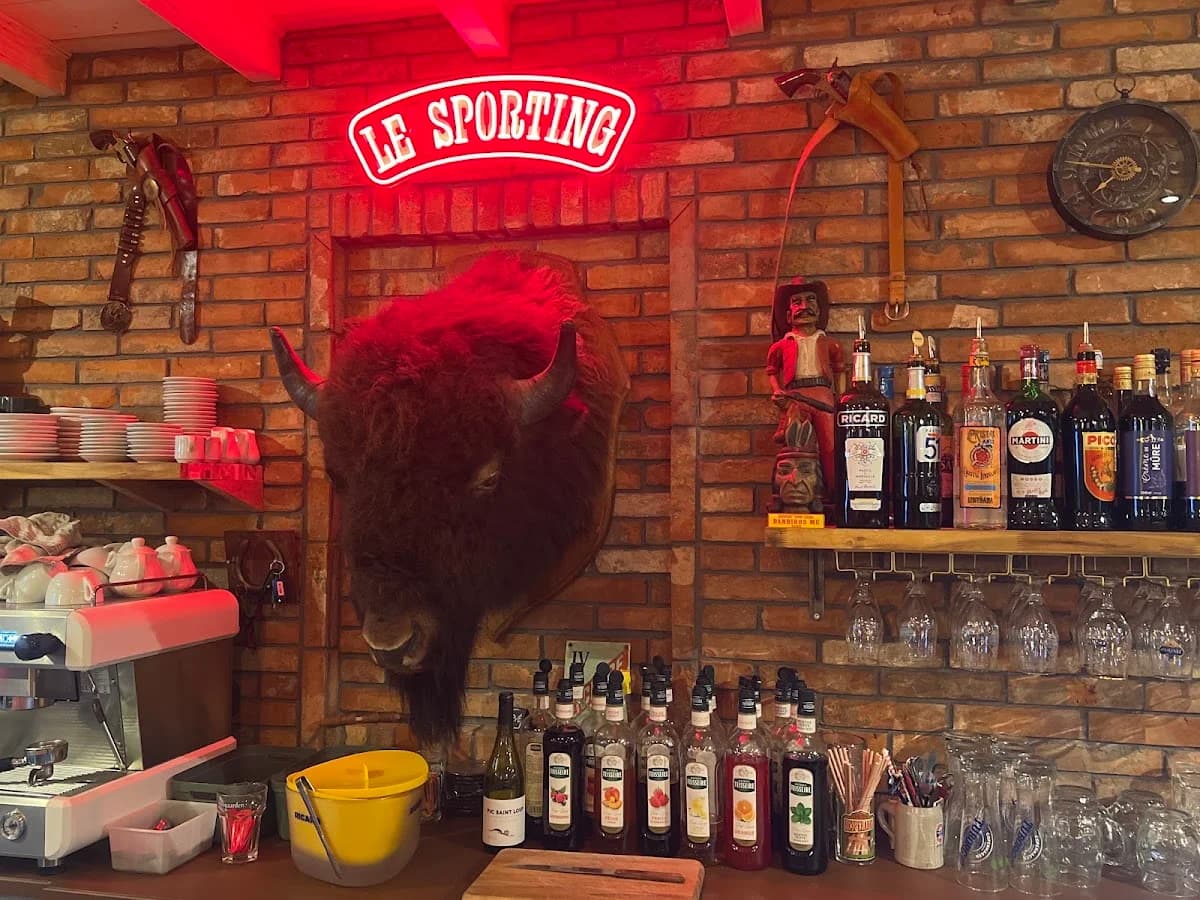 BAR RESTAURANT LE SPORTING — Agde — Cap d'Agde Méditerranée