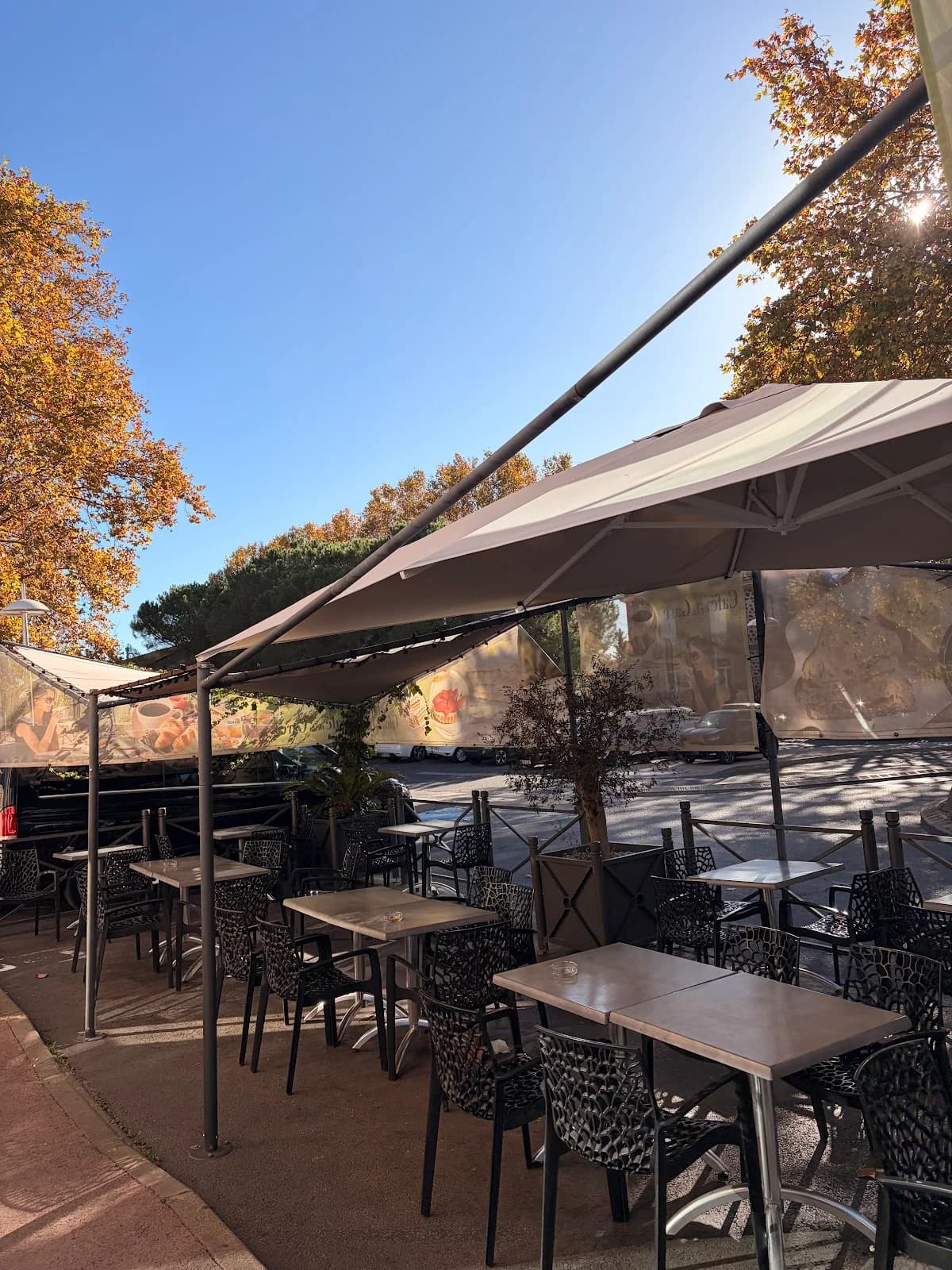cafe de la gare — Agde — Cap d'Agde Méditerranée