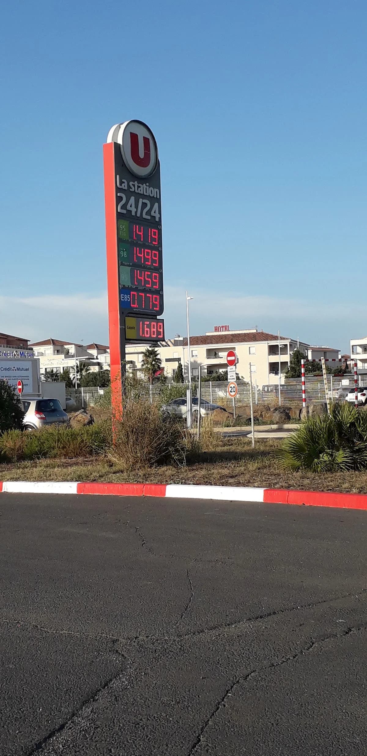 Station service-U — Agde — Cap d'Agde Méditerranée