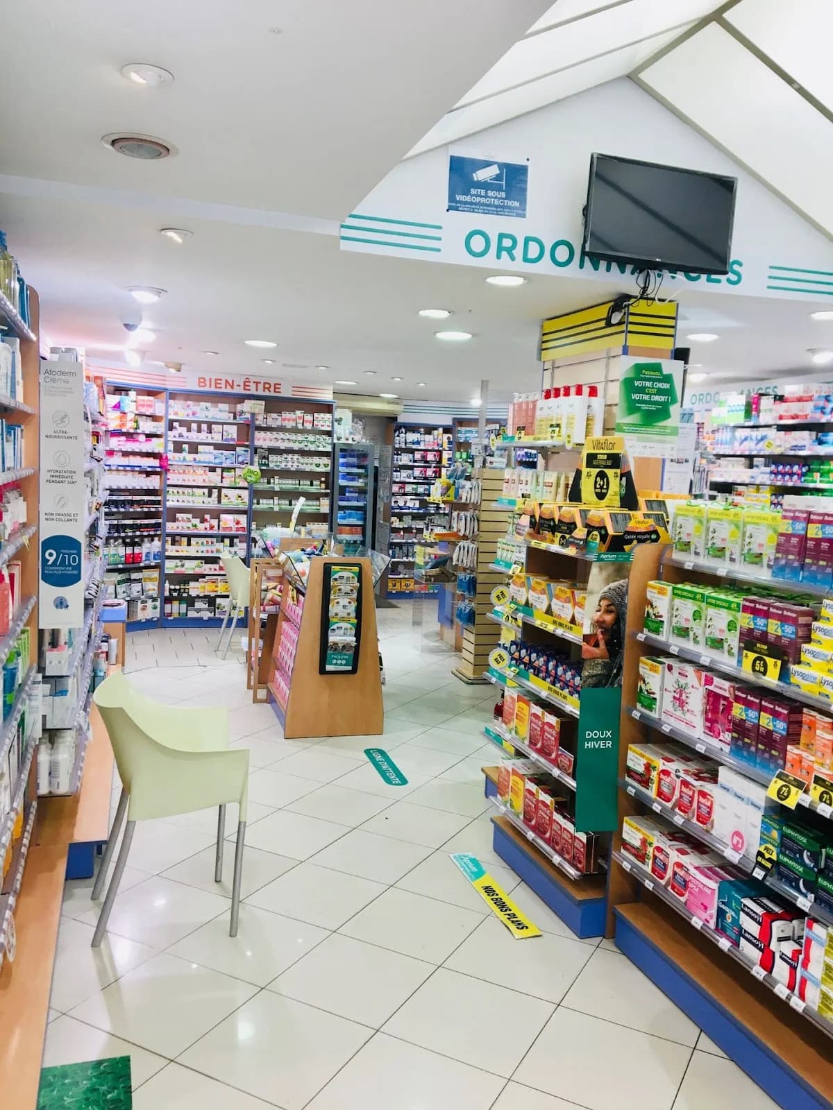 PHARMACIE CENTRALE — Agde — Cap d'Agde Méditerranée