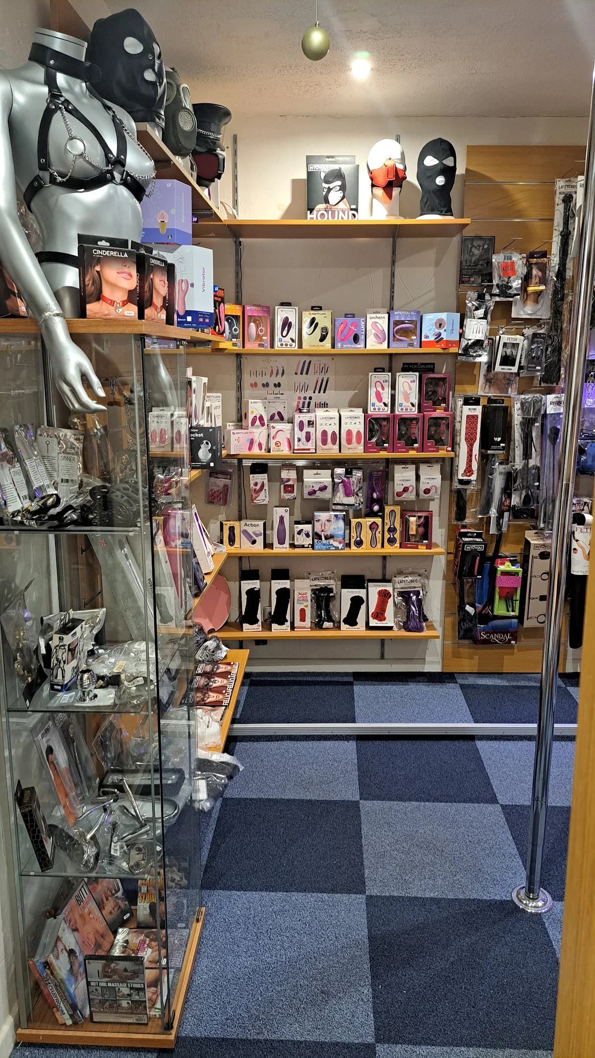 La maison d'Azalée - love store & sex shop — Agde — Cap d'Agde Méditerranée