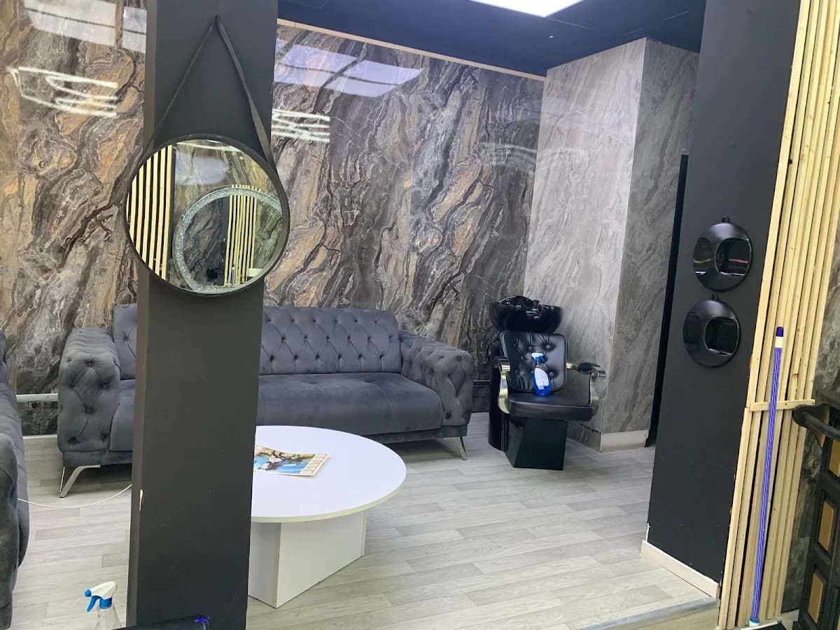 Ilies BarberShop — Agde — Cap d'Agde Méditerranée