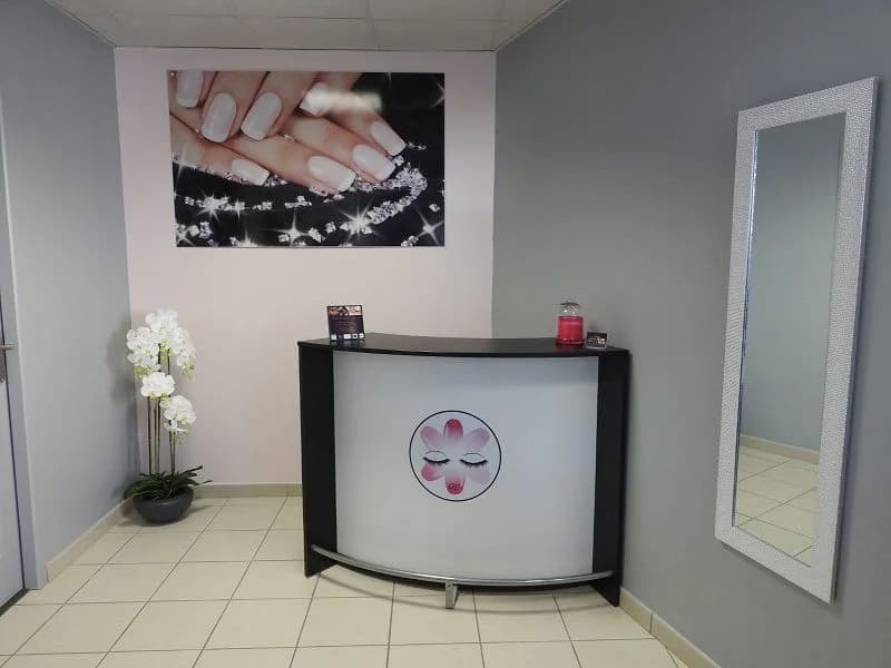 Nails & Lash by Christelle — Agde — Cap d'Agde Méditerranée