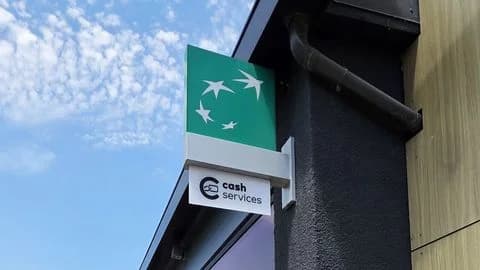 Cash Services — Agde — Cap d'Agde Méditerranée