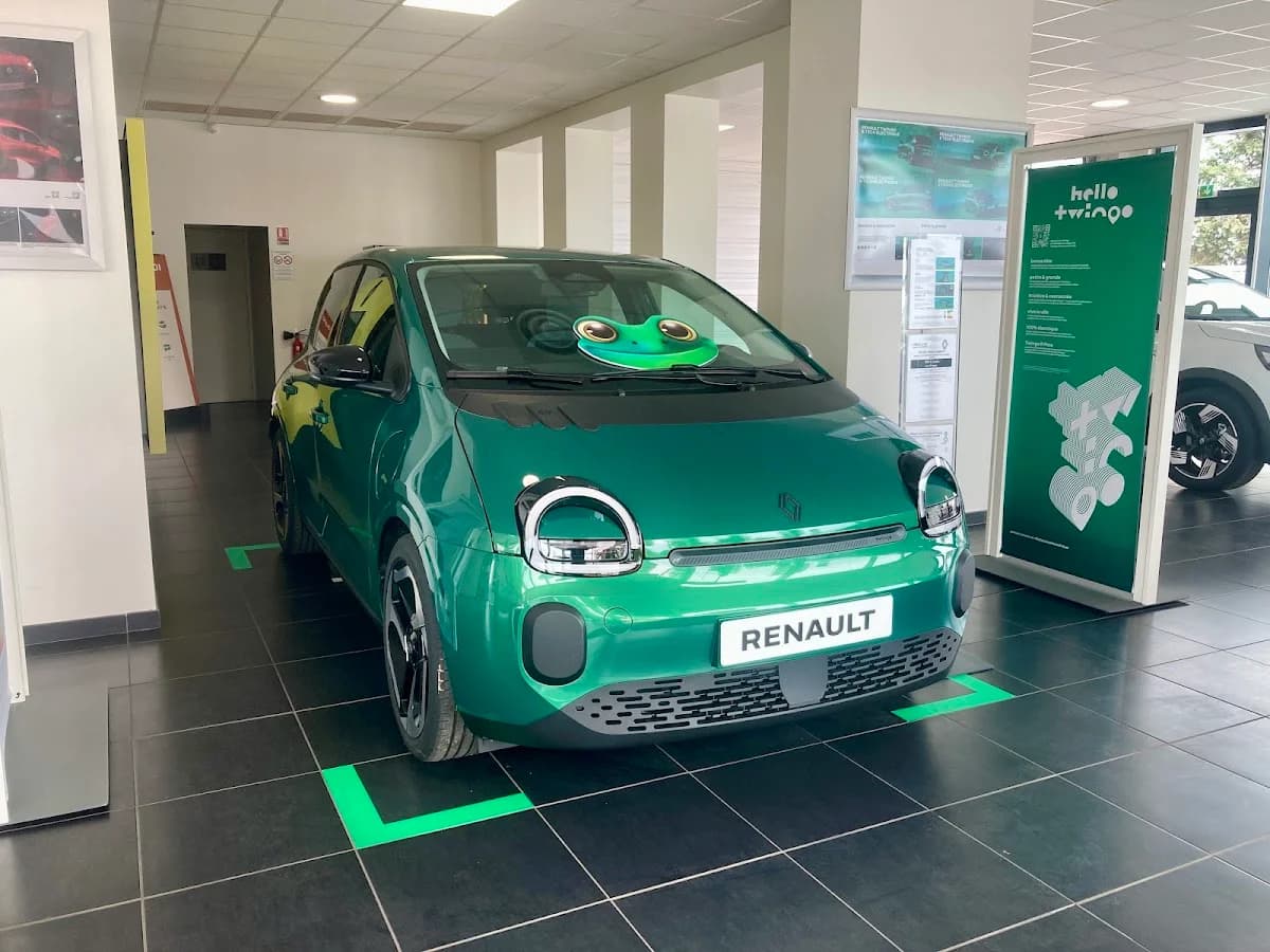 RENAULT AGDE - GROUPE PEYROT — Agde — Cap d'Agde Méditerranée