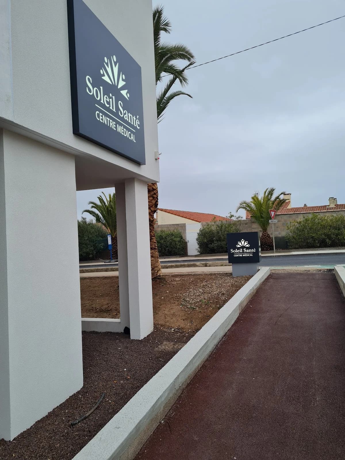 Dr Munteanu Lacramioara-Mihaela — Agde — Cap d'Agde Méditerranée