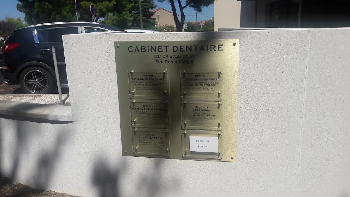 Cabinet dentaire du Monaco — Agde — Cap d'Agde Méditerranée