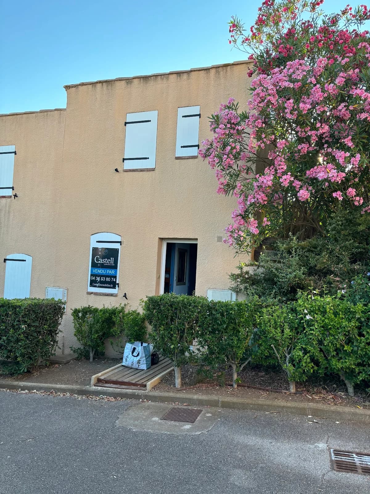 Castell Immobilier Agde - Real Estate Agency — Agde — Cap d'Agde Méditerranée