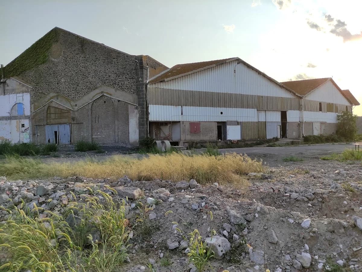 Spot urbex ancienne gare — Agde — Cap d'Agde Méditerranée