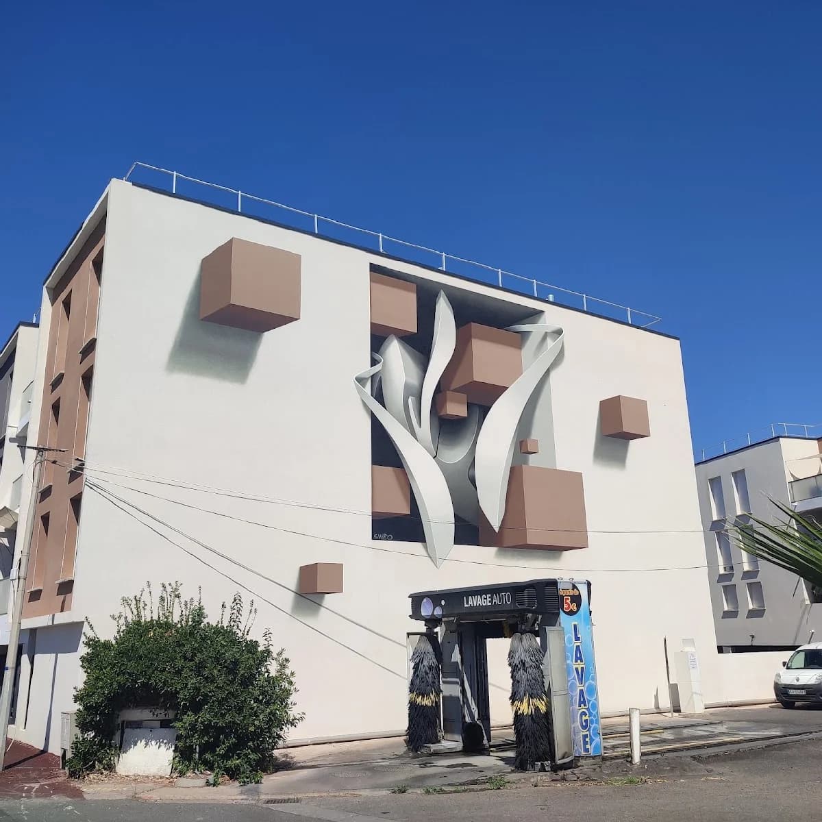 Trompe l'œil (Hôtel des Amandiers) — Agde — Cap d'Agde Méditerranée