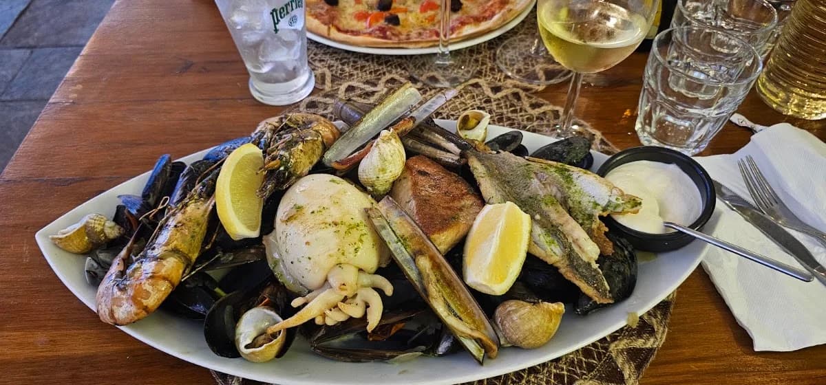 Restaurant Les Roches Marines — Le Cap d Agde — Cap d'Agde Méditerranée