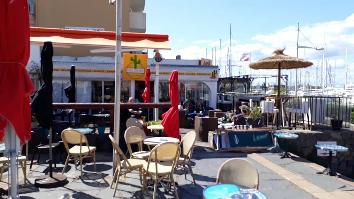 Cafe — Agde — Cap d'Agde Méditerranée