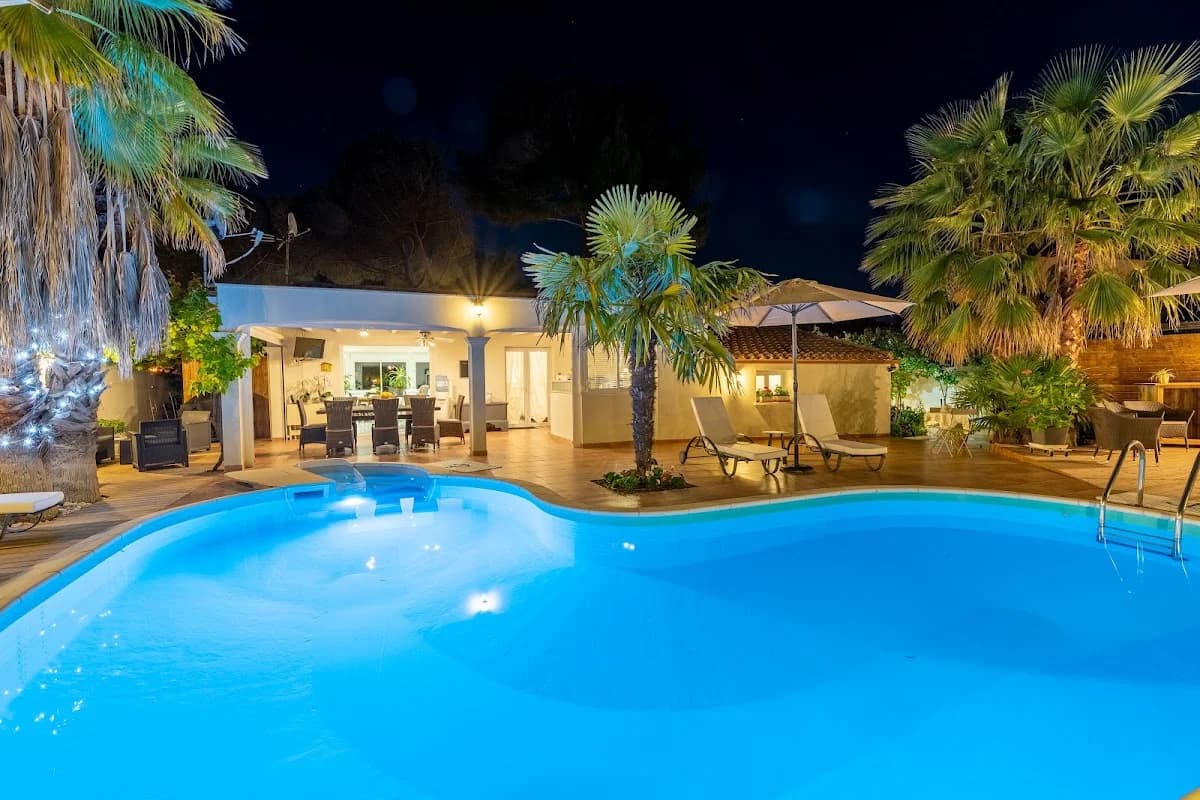 Chambres d'Hôtes de charme "La Villa de l'Olivier" - Le Cap d'Agde — Le Cap d'Agde — Cap d'Agde Méditerranée