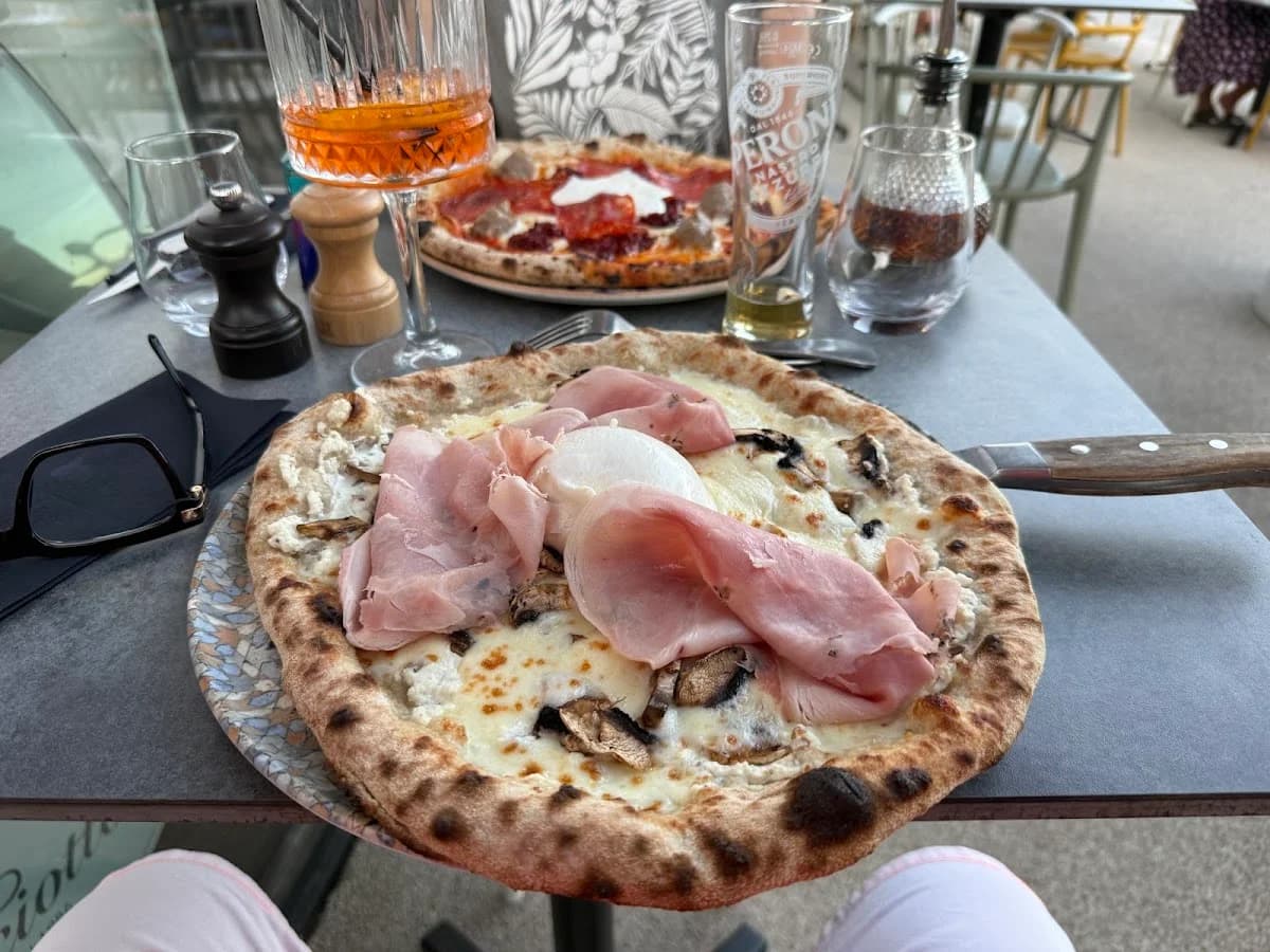 Bottega Tre — Le Cap d'Agde — Cap d'Agde Méditerranée