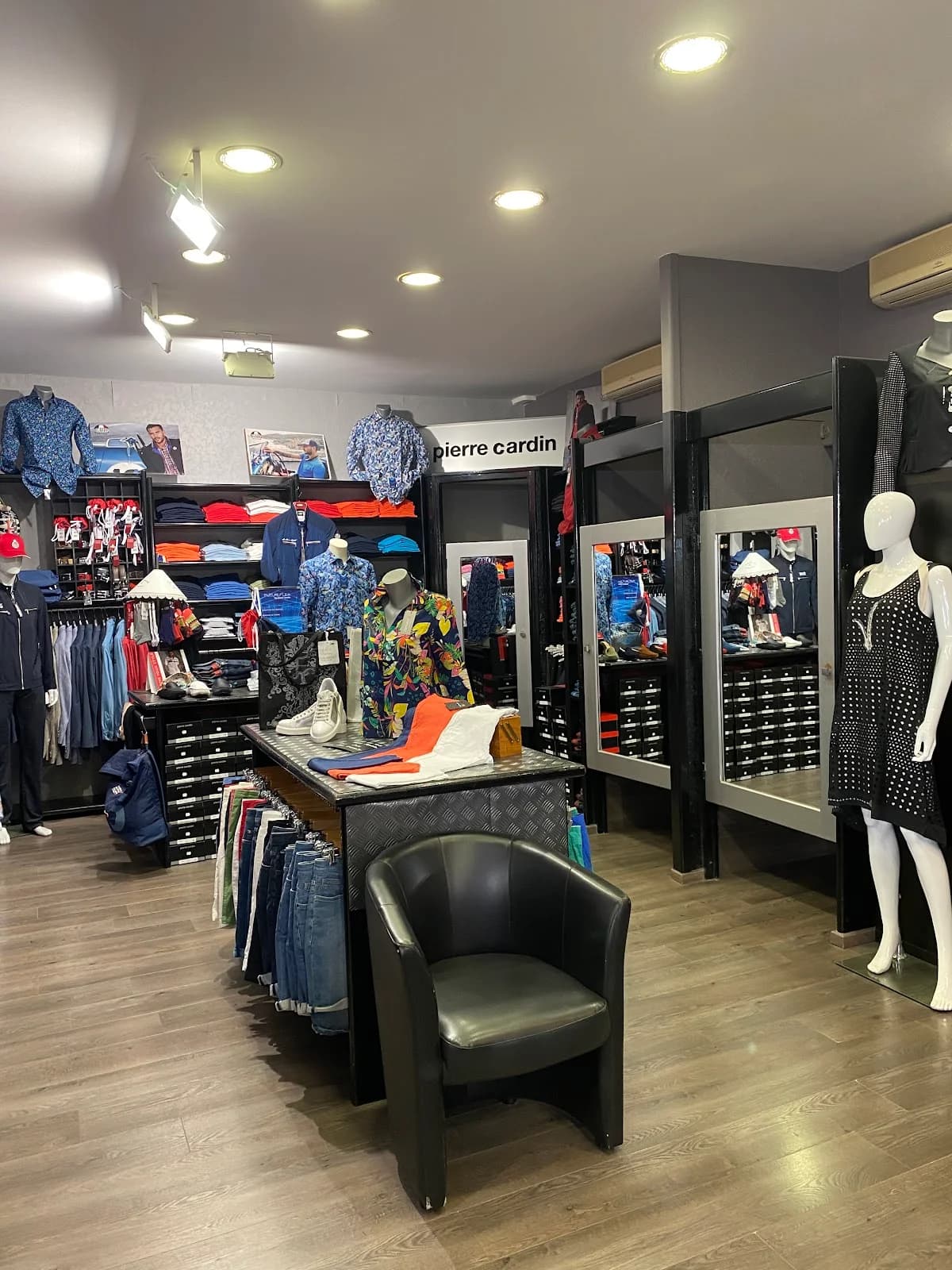 CAPTUS BOUTIQUE Cap D’Agde — Le Cap d’Agde — Cap d'Agde Méditerranée