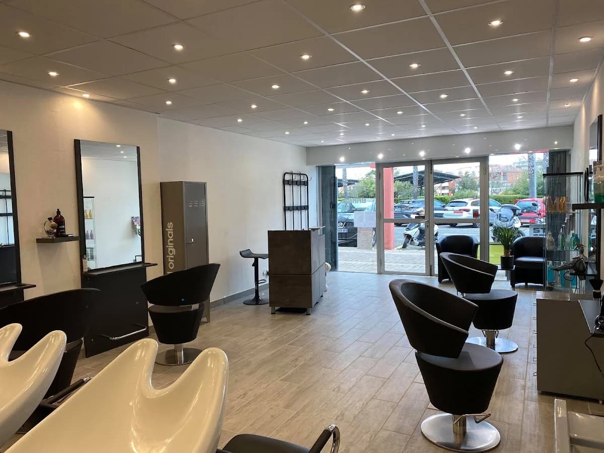 Studio coiffure 2000 — Agde — Cap d'Agde Méditerranée