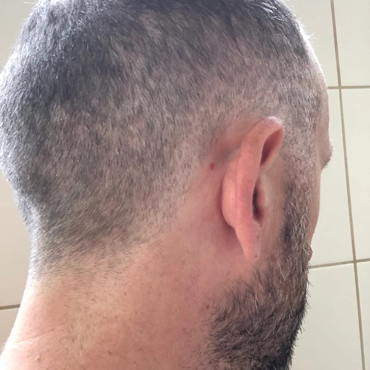 Haircutter Mail de Rochelongue — Agde — Cap d'Agde Méditerranée