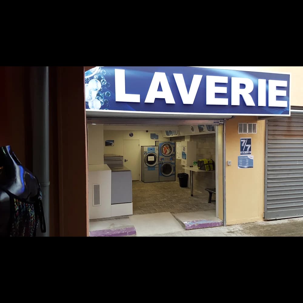 LAVERIE CAP D'AGDE — Agde — Cap d'Agde Méditerranée
