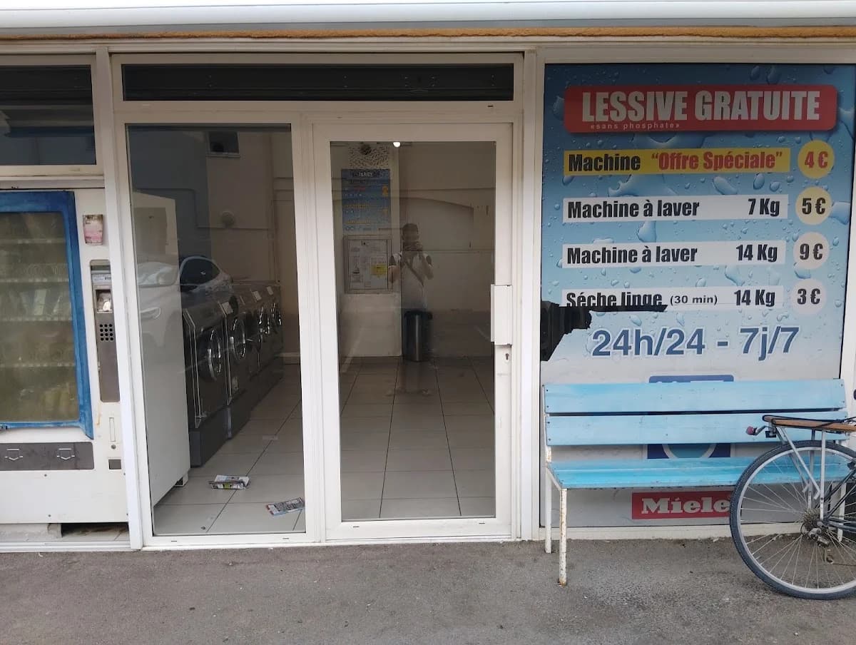Laverie Centre Port — Agde — Cap d'Agde Méditerranée