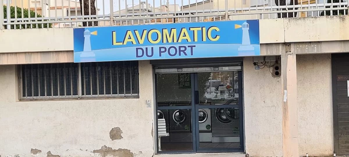Lavomatic du port — Agde — Cap d'Agde Méditerranée