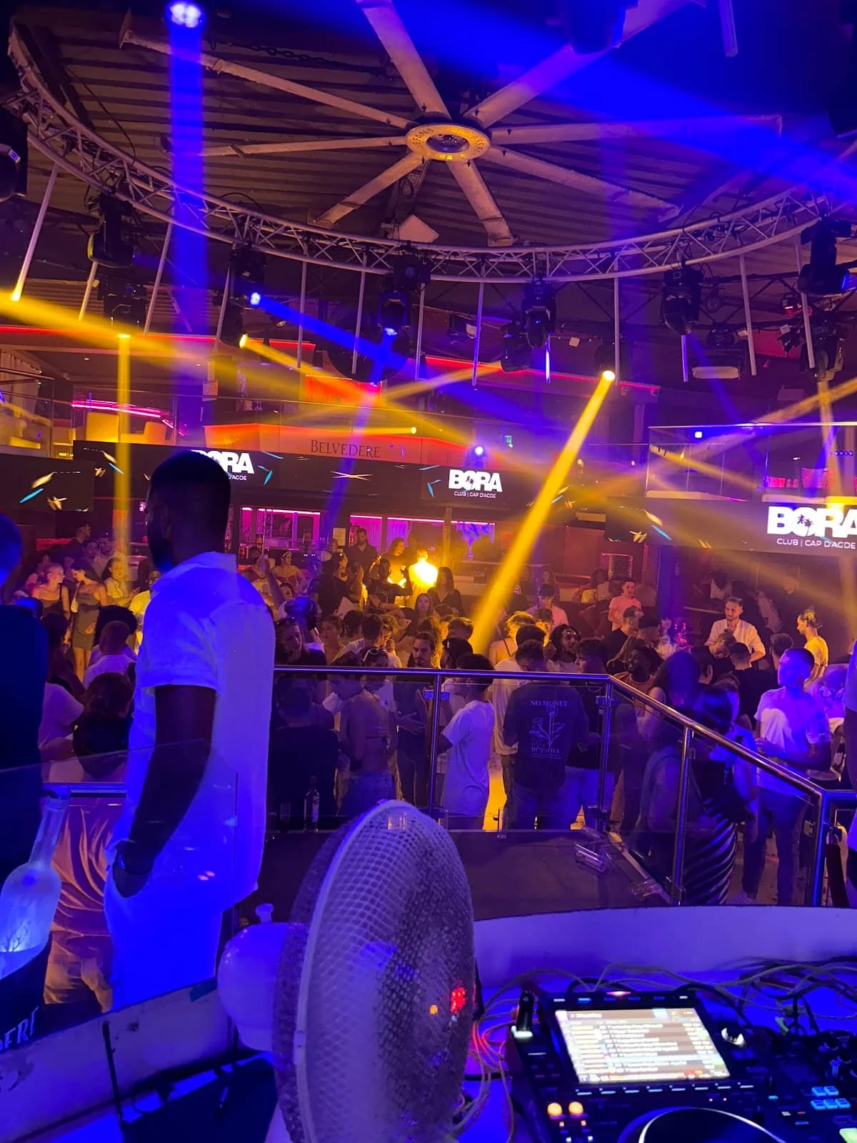 Bora Club — Agde — Cap d'Agde Méditerranée