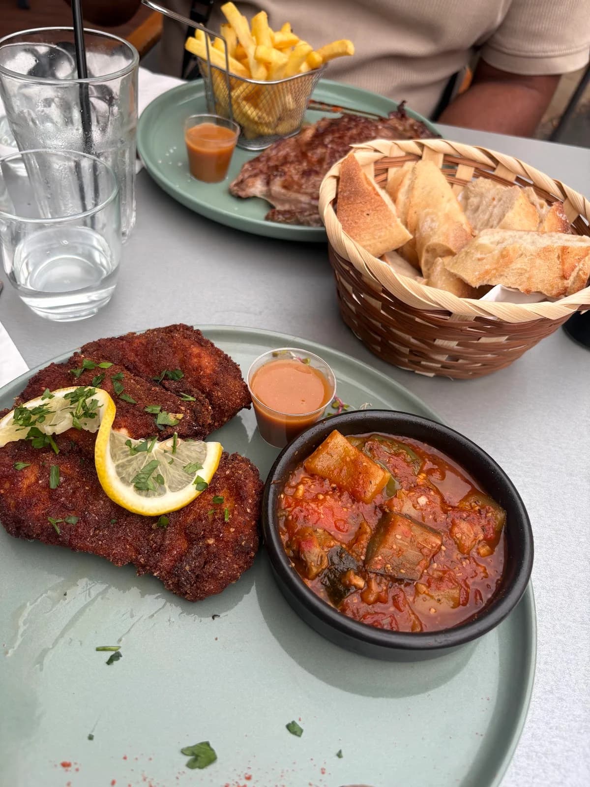 Le Nueve Lounge Restaurant — Agde — Cap d'Agde Méditerranée