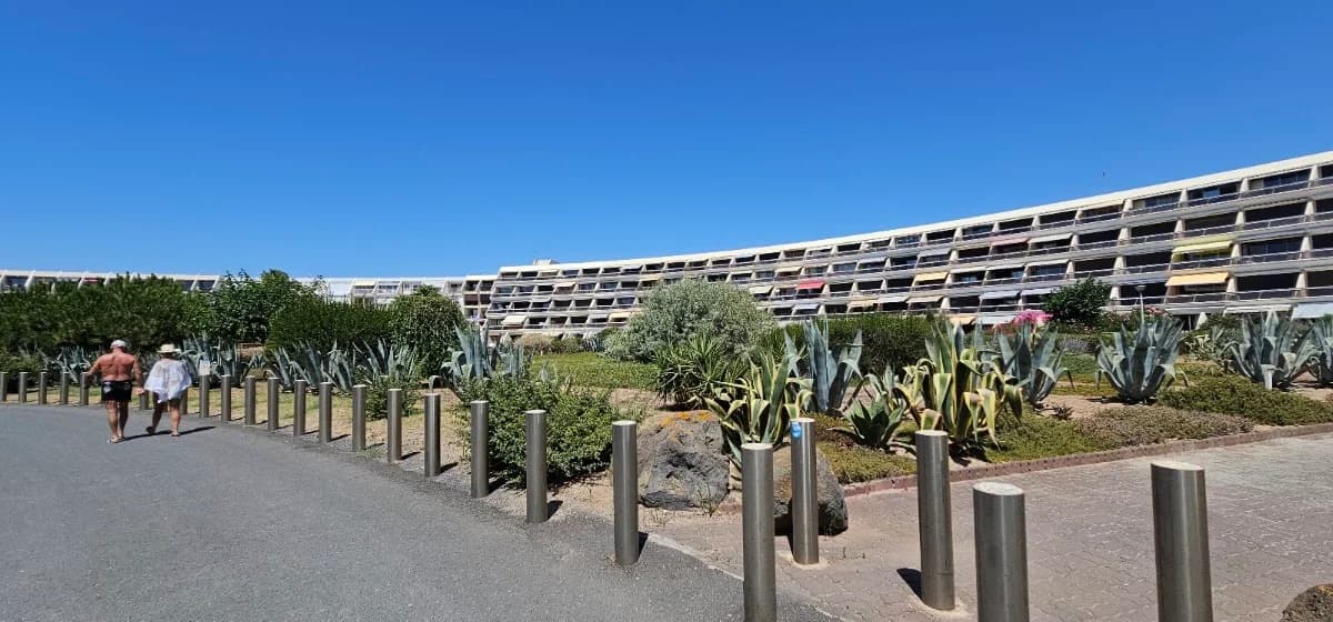Service d'Accueil du village naturiste — Agde — Cap d'Agde Méditerranée