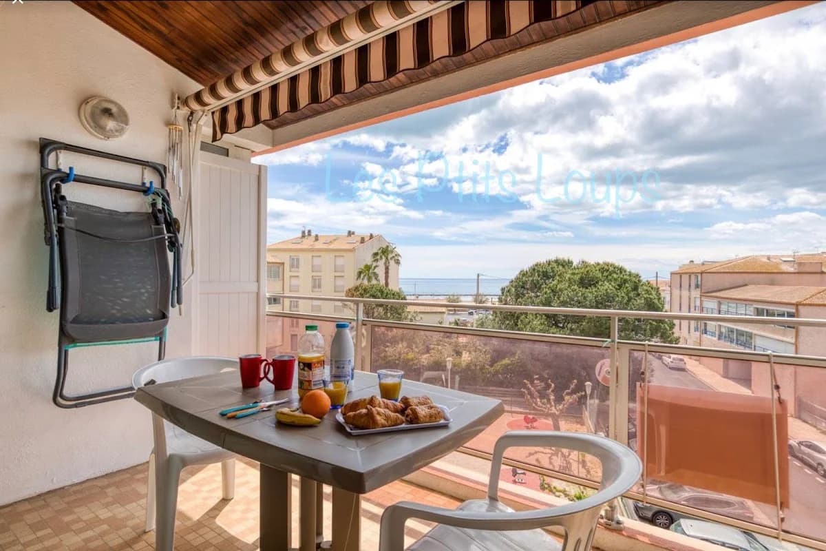 Les Ptits Loups GRAU D'AGDE location de vacances 3 étoiles, vue Mer, 100 m plage, clim, Garage (3 Nuitées Min) — Agde — Cap d