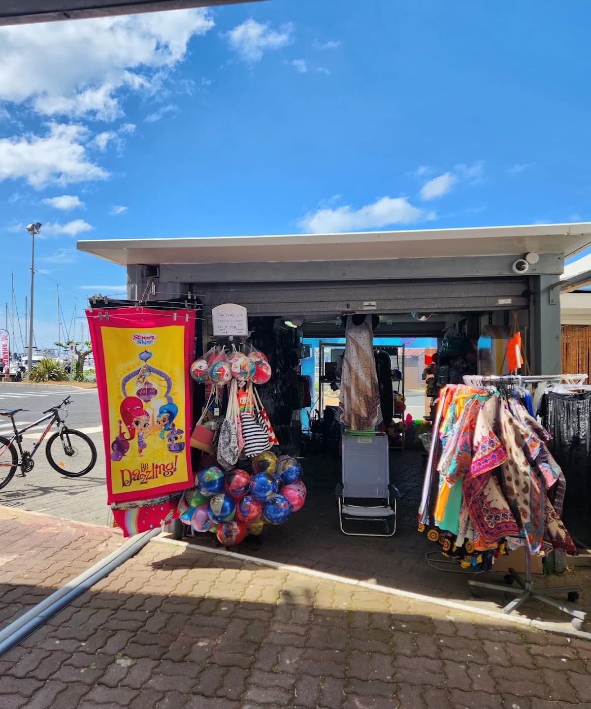 TABAC LA CROISETTE PRESSE, FDJ, MONÉTIQUE, SOUVENIR, PLAGE,BOISSONS — Cap d'agde — Cap d'Agde Méditerranée