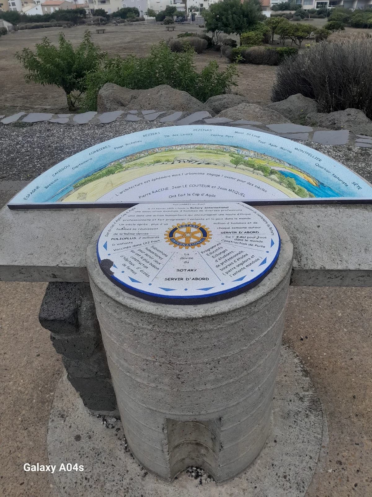 la table d'orientation. — Agde — Cap d'Agde Méditerranée