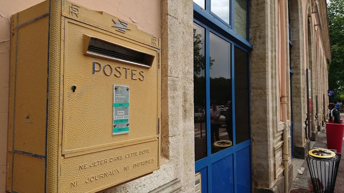La Boîte aux Lettres (La Poste) — Agde — Cap d'Agde Méditerranée