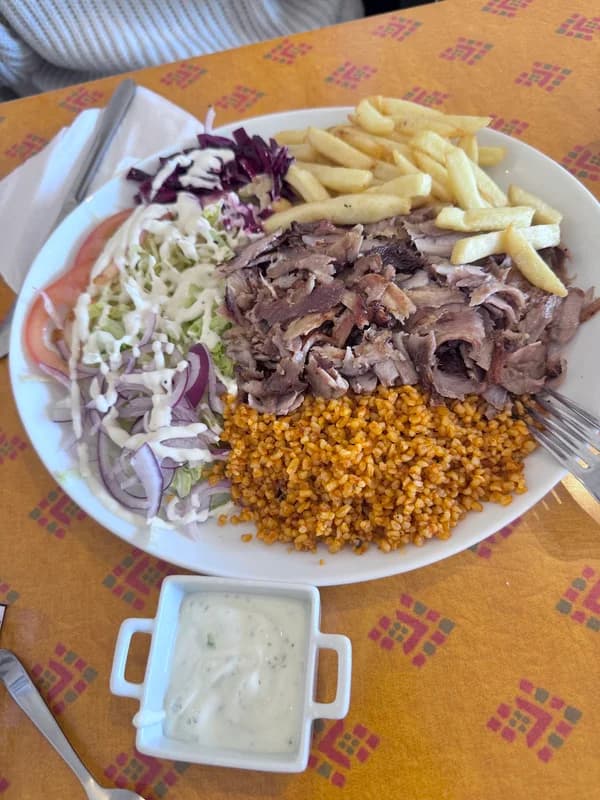 TURKISH KEBAB PİZZA GRİLL AGDE — Agde — Cap d'Agde Méditerranée