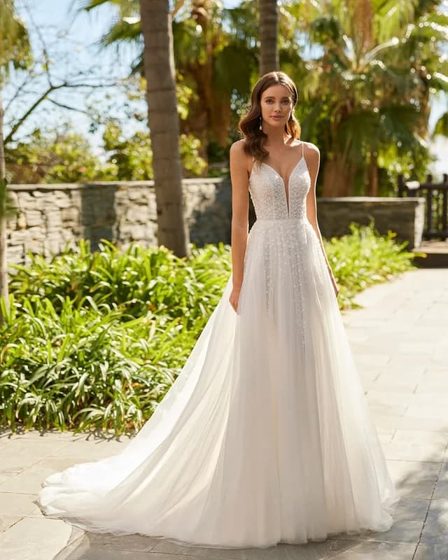 Magic Couture retouche & Magic day robe de mariée agde — Agde — Cap d'Agde Méditerranée