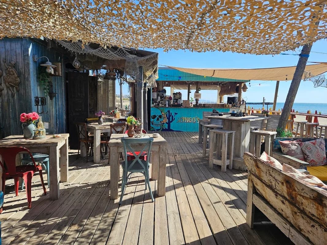 Mango's Beach Bar — Cap D’Agde — Cap d'Agde Méditerranée