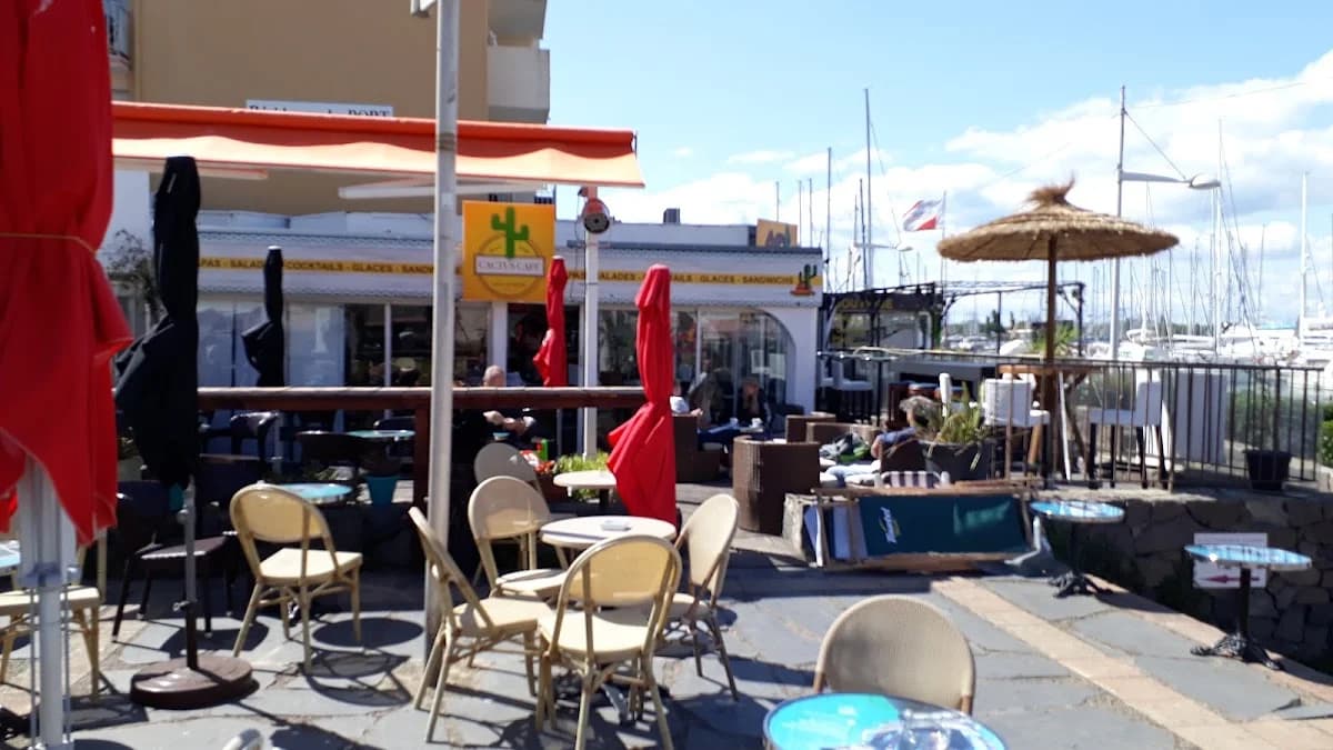 Cafe — Agde — Cap d'Agde Méditerranée