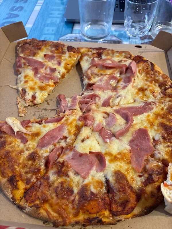 JM'PIZZA — Agde — Cap d'Agde Méditerranée