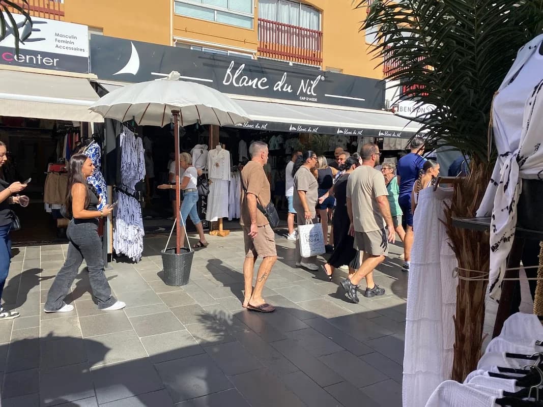 Blanc Du Nil — Agde — Cap d'Agde Méditerranée