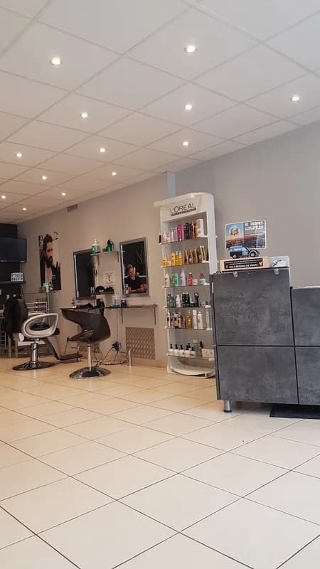 Studio coiffure 2000 — Agde — Cap d'Agde Méditerranée