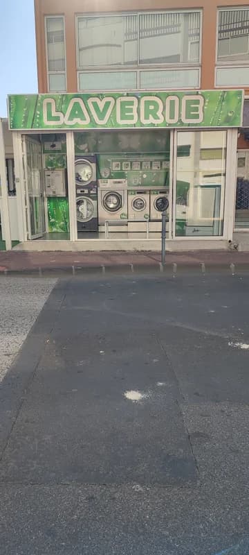 Laverie st clair — Agde — Cap d'Agde Méditerranée