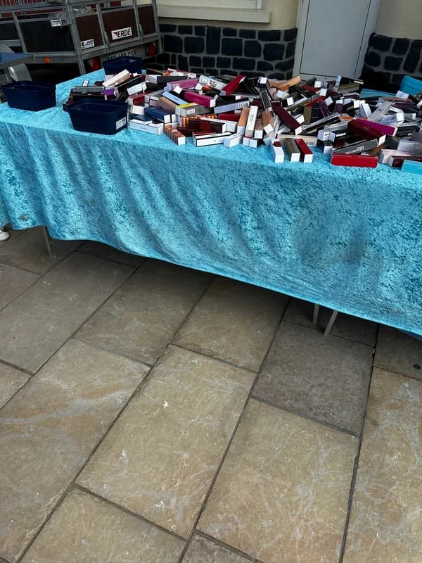 Marché saisonnier — Agde — Cap d'Agde Méditerranée