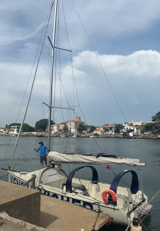 ViensNaviguer.fr - Sortie en Voilier - École de Voile — Agde — Cap d'Agde Méditerranée