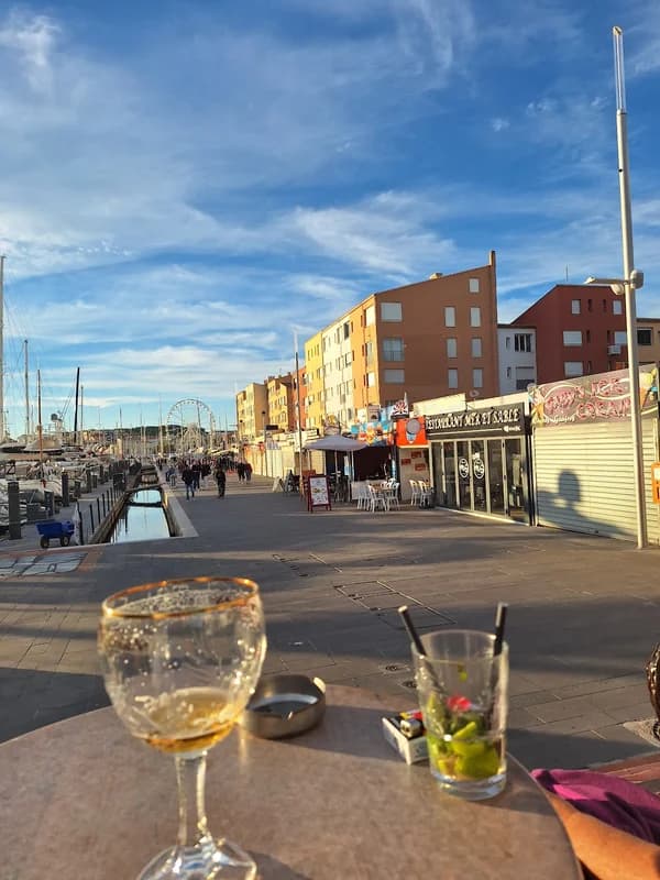 Cactus cafe — Agde — Cap d'Agde Méditerranée