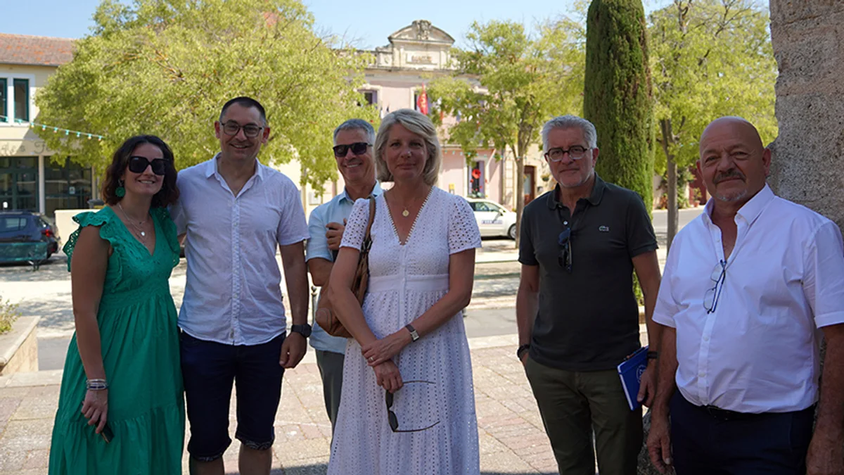 Agglo Hérault Méditerranée - À Aumes, Gwendoline Chaudoir découvre les projets pour le cœur de village #aggloheraultmediterranee
