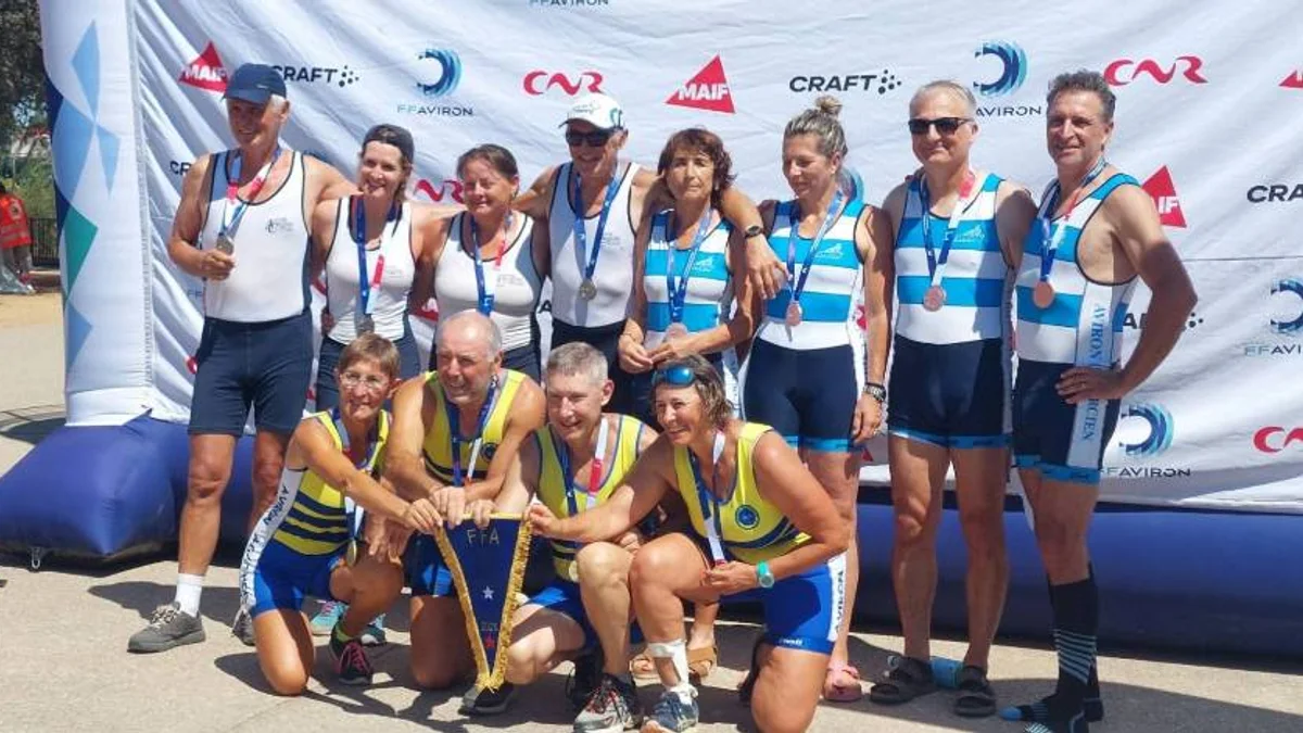 Agde - L'Aviron Agathois décroche deux titres de champions de France à Vichy. #agde