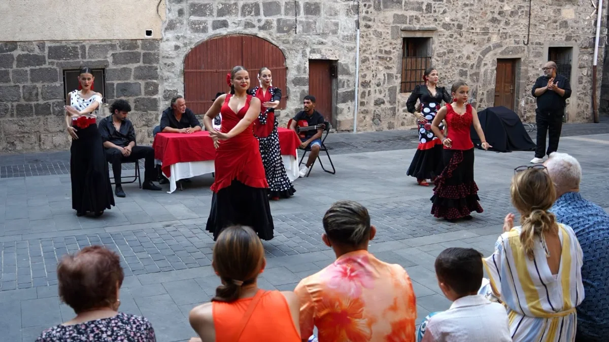 Agde - Itinéraires Nomades : une nouvelle déambulation artistique ce lundi soir à Agde #agde