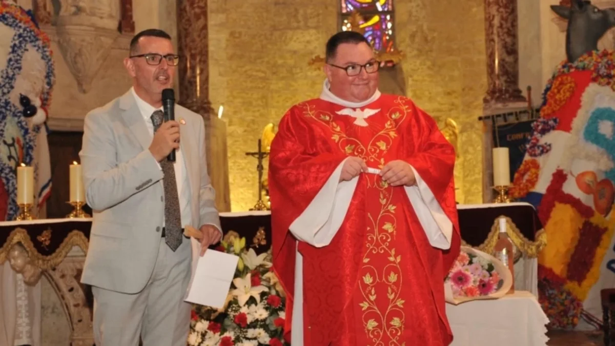 Bessan - L'heure des remerciements après la réussite de la fête locale de la Saint-Laurent #bessan