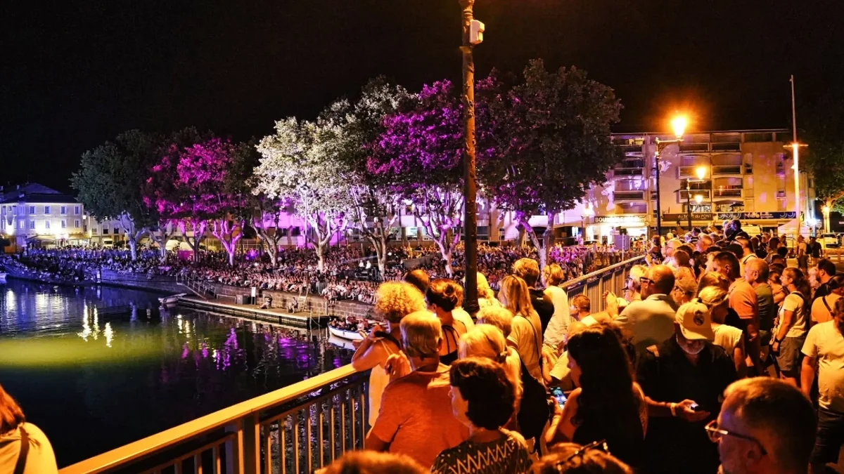 Agde - Ce soir, Leee John d'Imagination en concert sur la Scène Flottante #agde