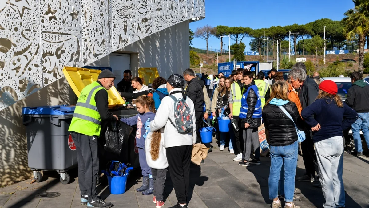 Cap d'Agde - Une grande matinée de nettoyage organisée pour le World Cleanup Day #capdagde